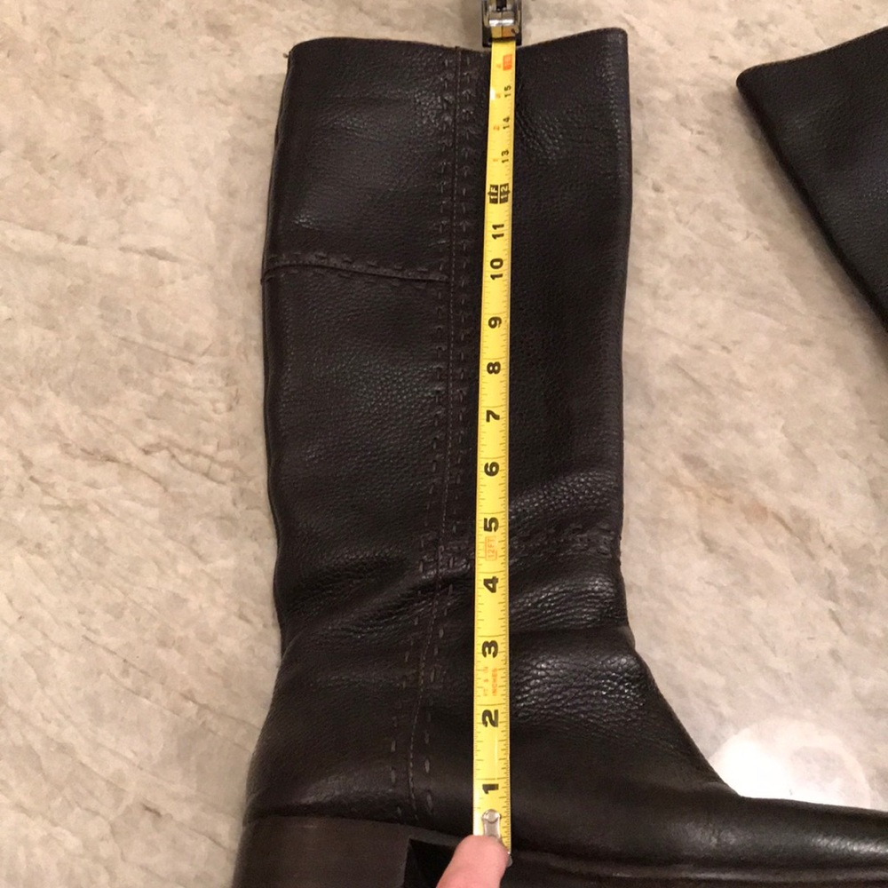💯 authentic Fendi chocolate boots sz 38 - Picture 4 of 8